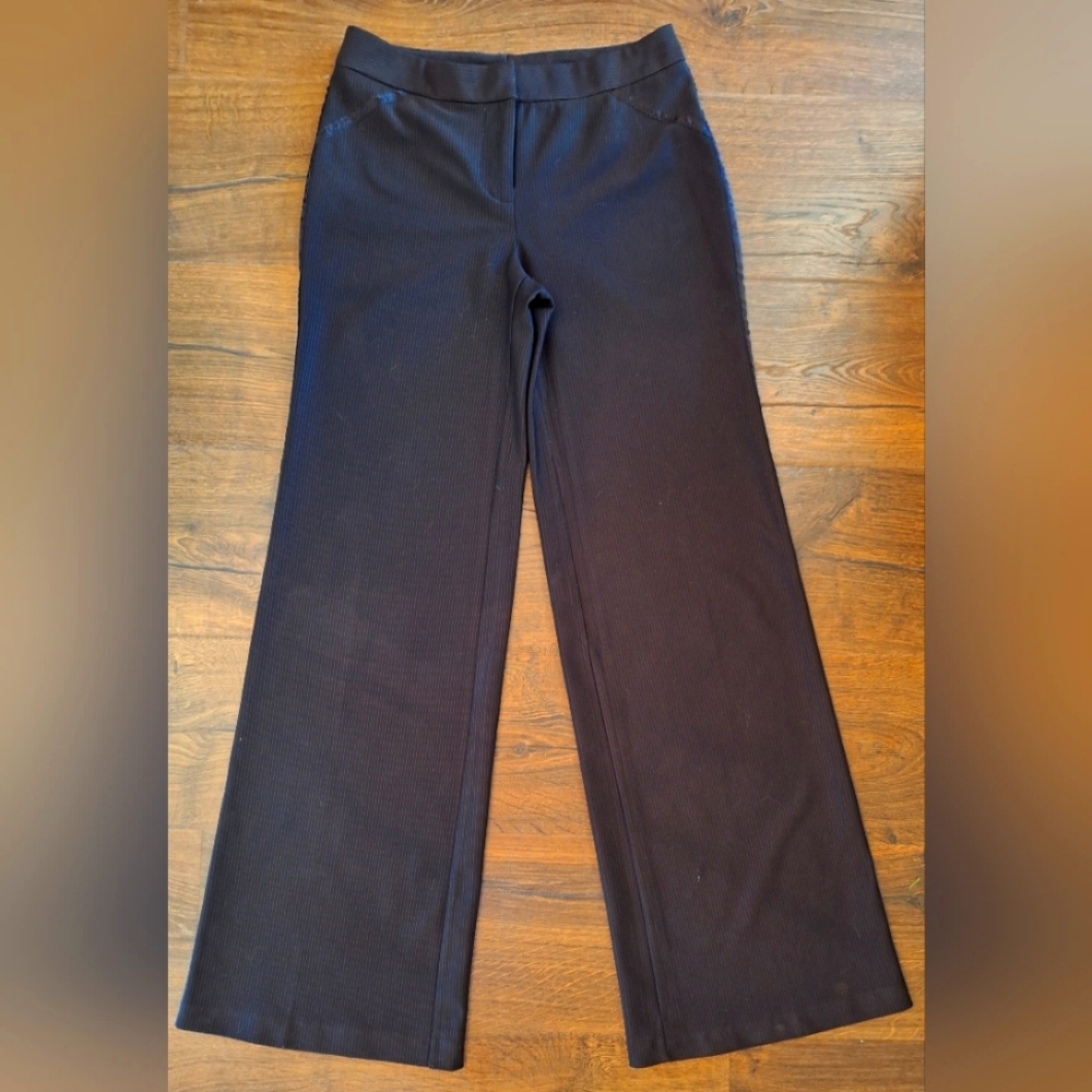 EXPRESS BLACK RIBBED STRAIGHT LEG TUXEDO PANTS. Size 1-2.